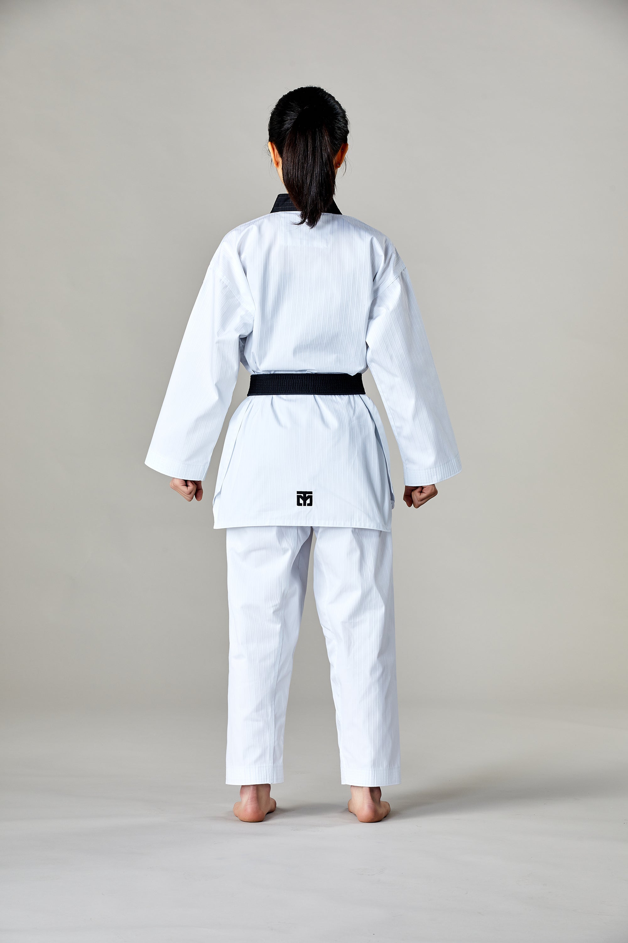 Mooto Basic 5 Standard Uniform (Black-Neck)
