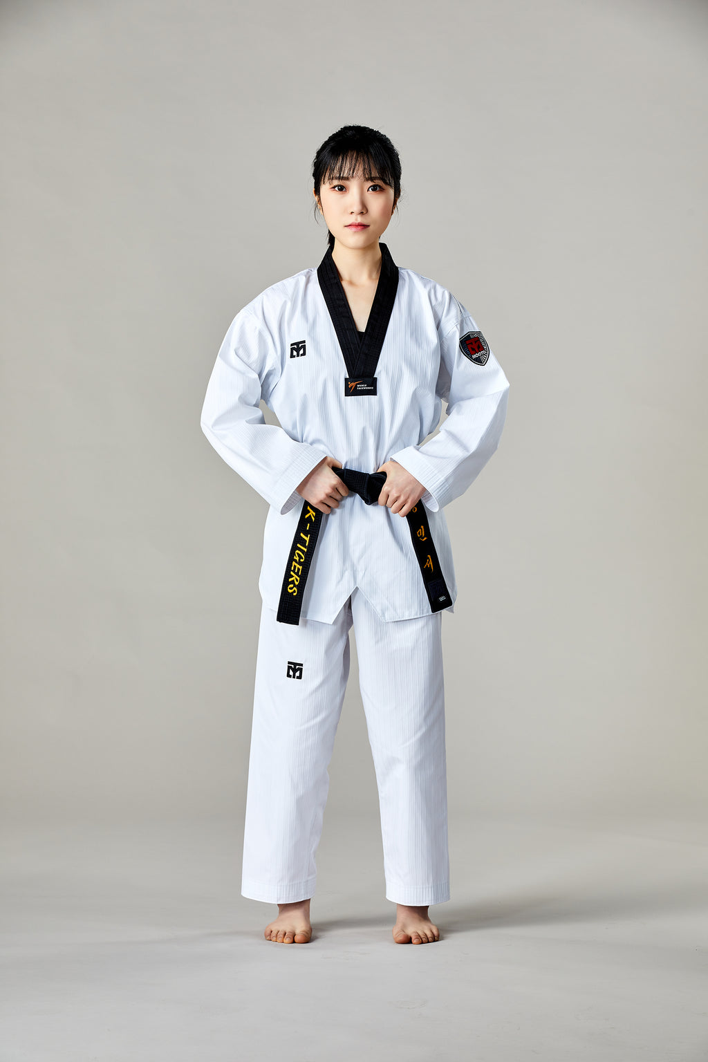 Mooto Basic 5 Standard Uniform (Black-Neck)