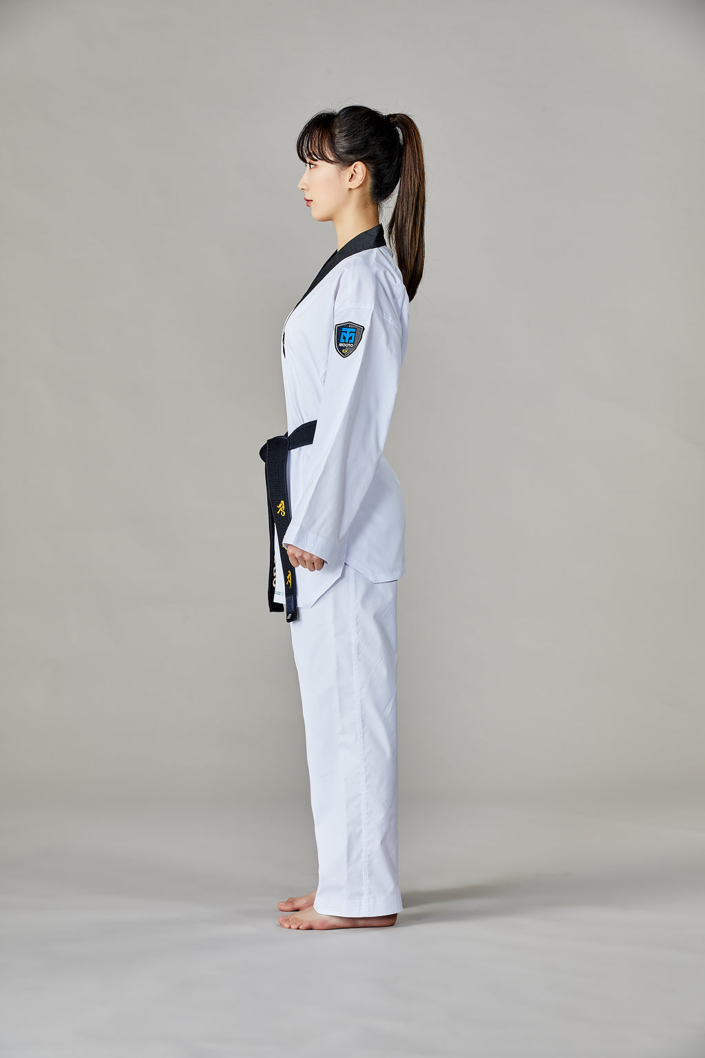 Mooto Extera 6 Kyorugi Uniform (Black-Neck)