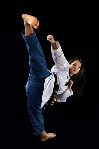 Mooto Taebek 2.1 Poomsae Uniform – Dan (Female)